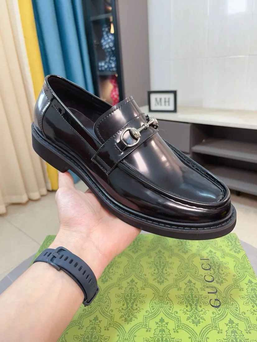 Men's Men's Shoes💰560🌹🌹[GUCCI] Gucci leather shoes are the most popular classic. Synchronized with the official website, the upper is made of Italian first-layer cowhide ➕cowhide lining, with unique brand and unique craftsmanship. Highlighting the hot style of the new year. Stop hesitating, stop wandering, get it now. Number: 38--44